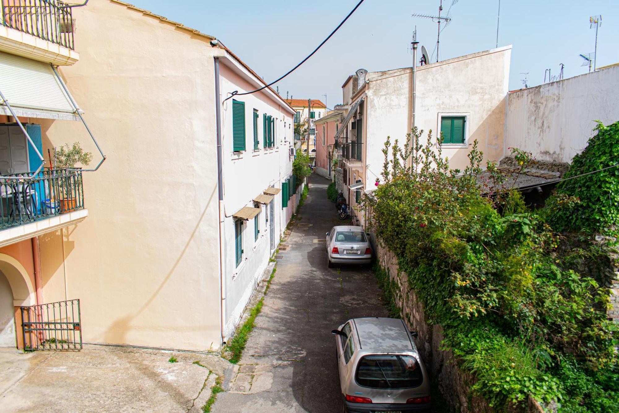 Alba Spacious Maisonette Vakantiehuis *